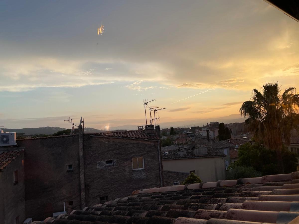 Sous Les Toits De St Tropez Apartment Saint Tropez Bagian luar foto